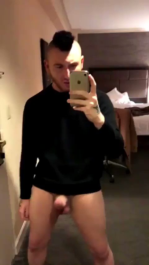 Big Dick Anal Sex Captions - Straight Men Trade Big Cock Pics On Snapchat - Straight Guys ...
